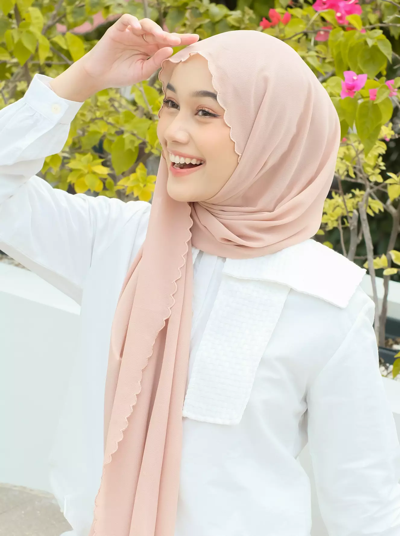 Dyna Classic Shawl Soft Nude