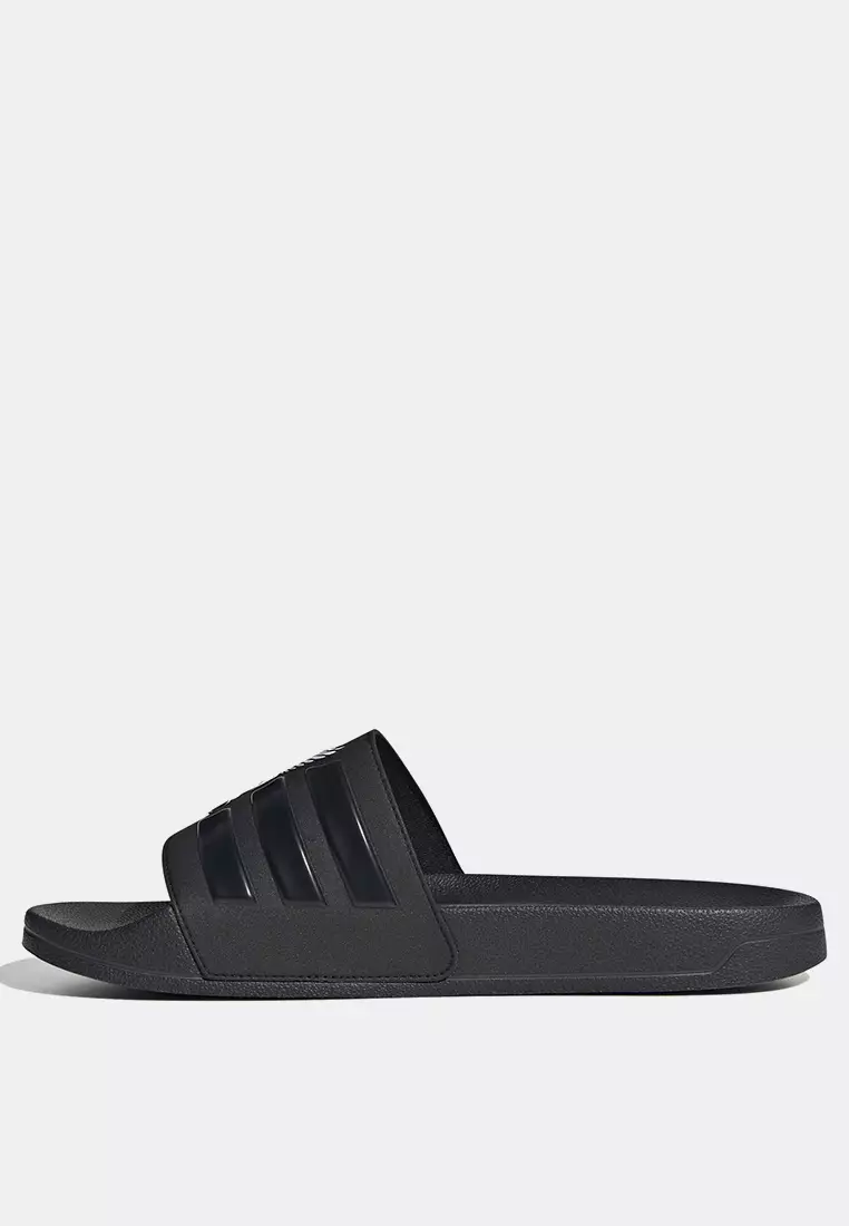 Lifestyle Adilette Shower Liverpool Slides Unisex Black HQ2590