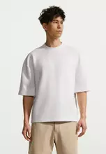 White/Sail/Photon Dust