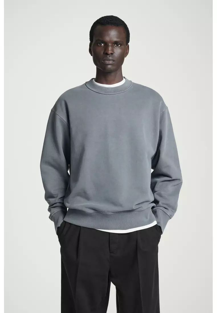 Buy COS RELAXED WASHED-COTTON SWEATSHIRT 2025 Online ZALORA