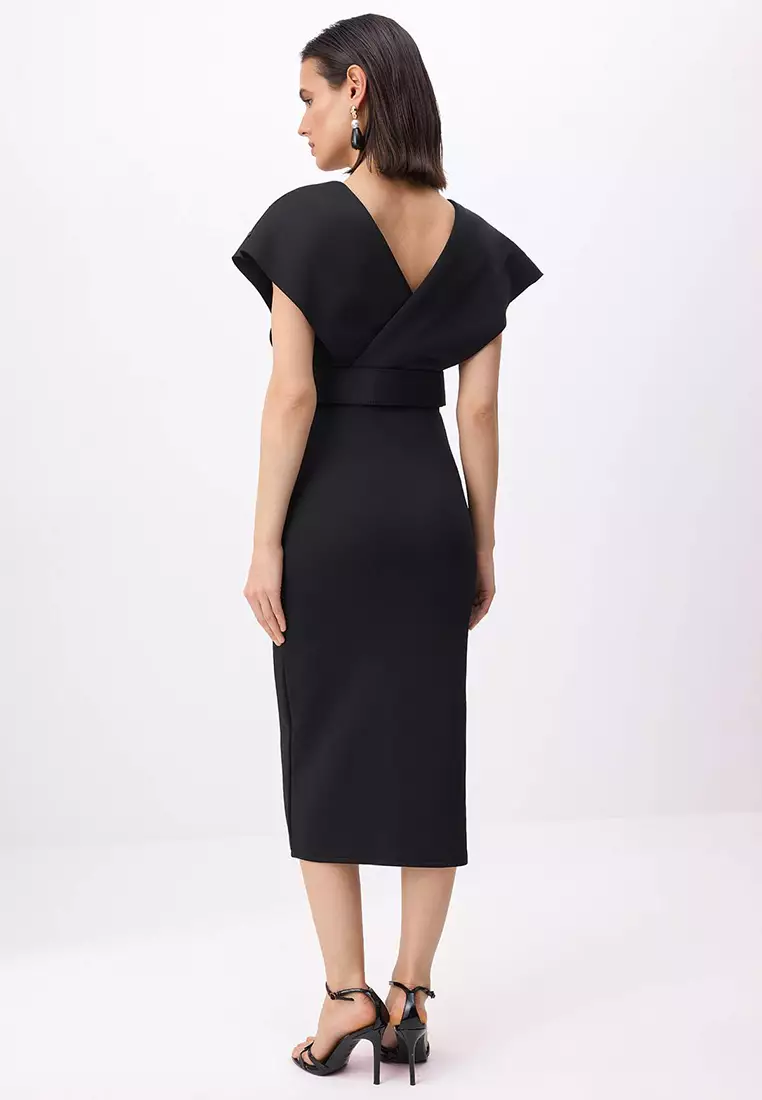 Sandy Midi Dress With Black Pearl Accessories And Belt