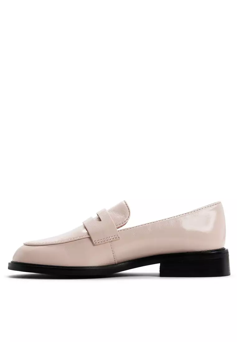 Valera Loafers
