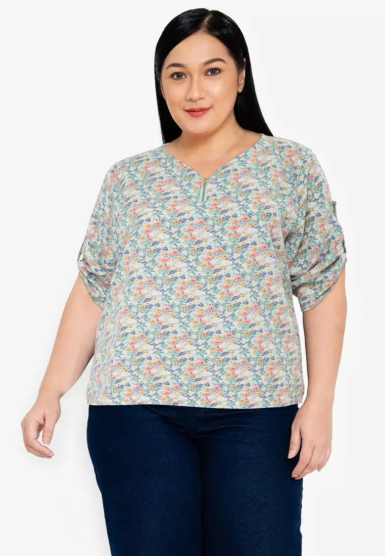 Plus size on sale tops near me