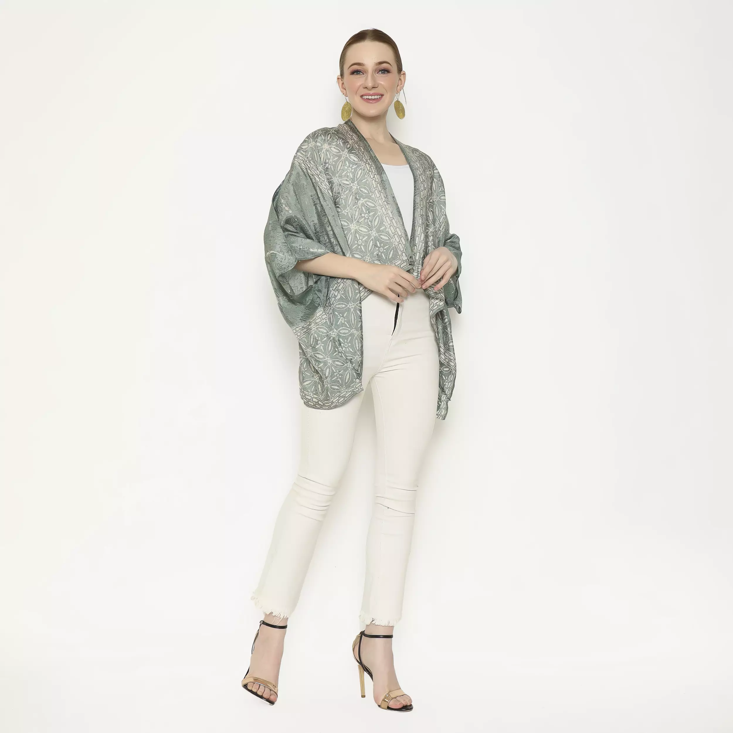 Rinjanie Batik - Bolero Kotak Unik - Outer Wanita - Batik Kekinian - Outer Batik Fashionable - Greentea Series