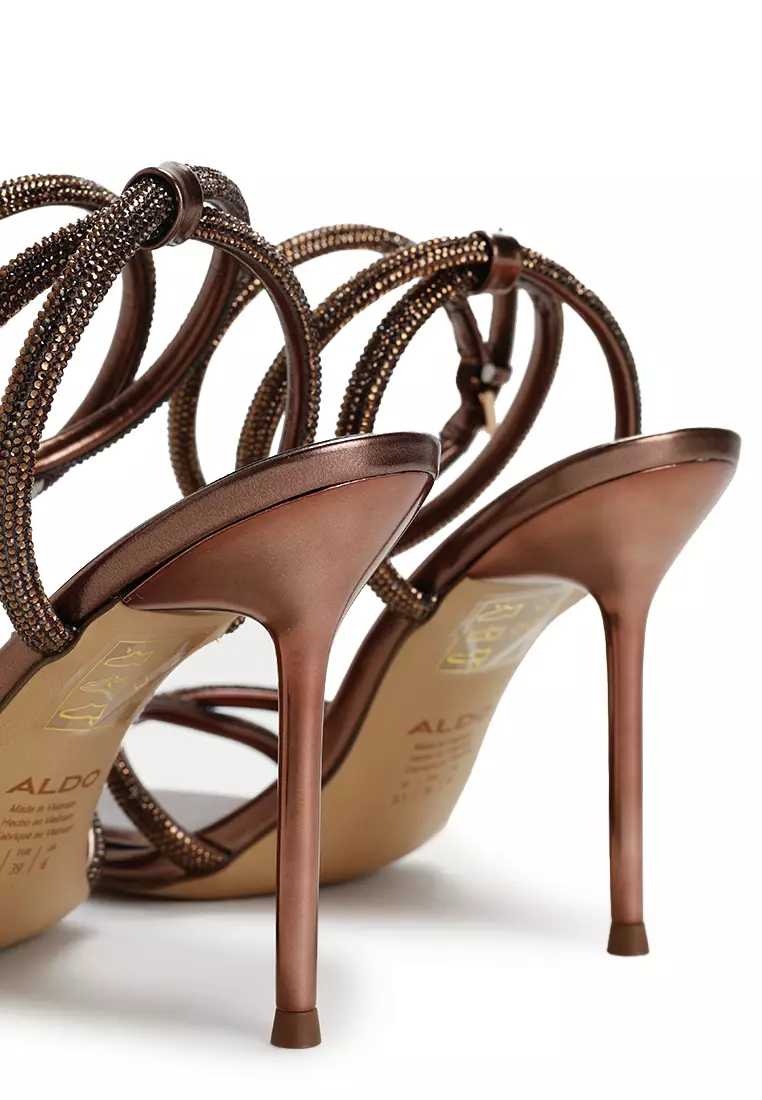 Manaelden Heels
