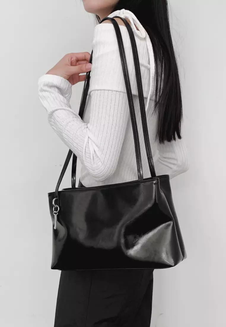 LOMI Vegan Leather Shoulder Bag Hitam