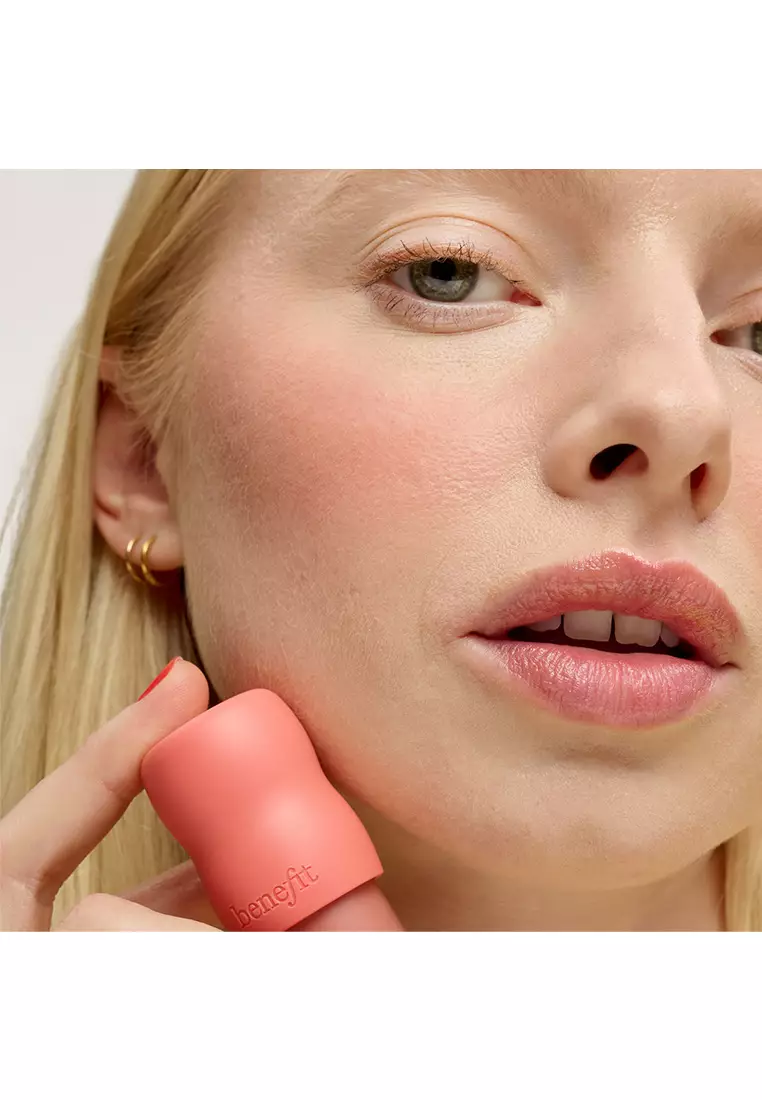 Benefit Play Daze Apricotta Airy Liquid Blush
