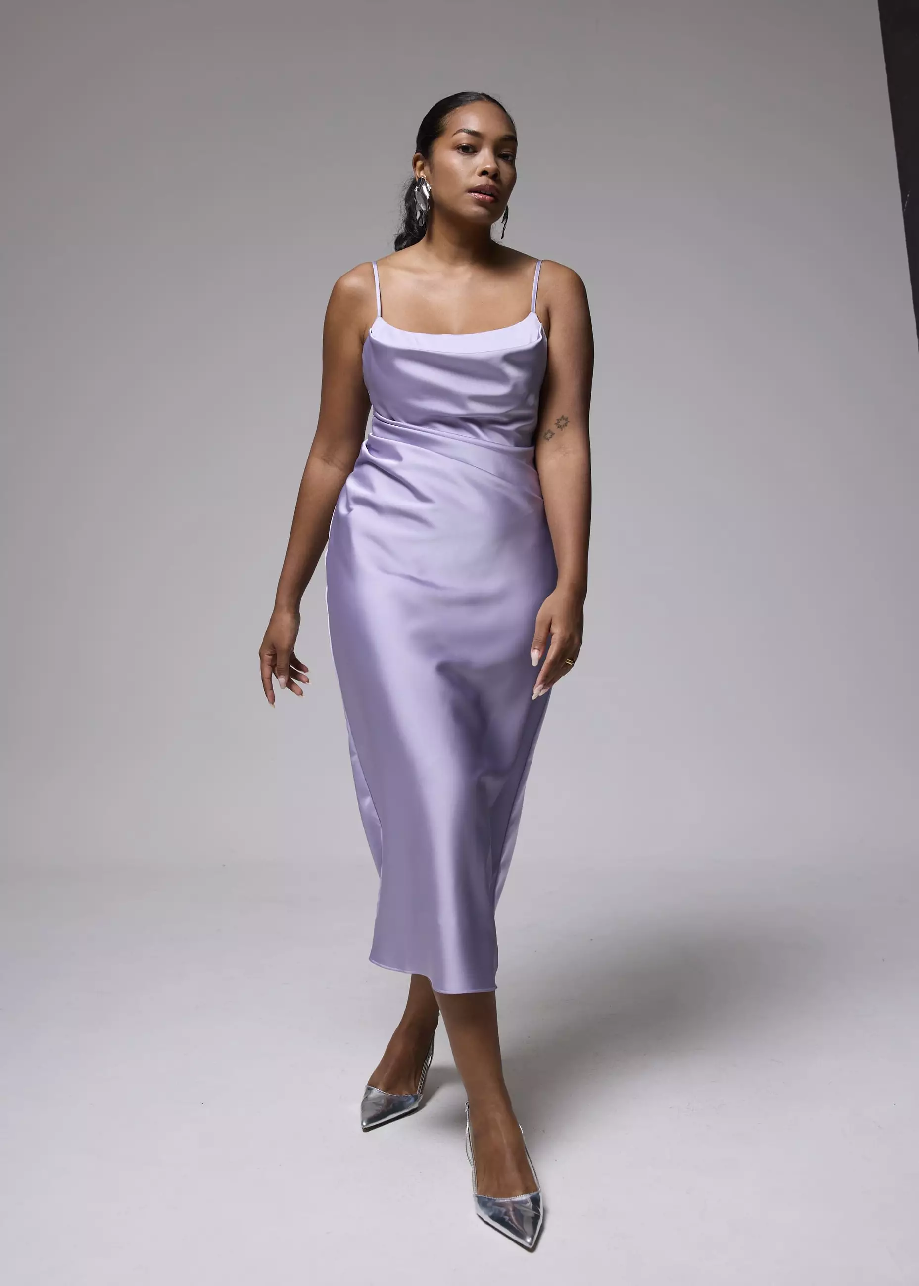 Jual Love, Bonito Dress Wanita BraFree by LB Esme Satin Column