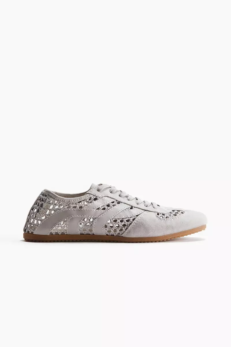 Crochet-look trainers