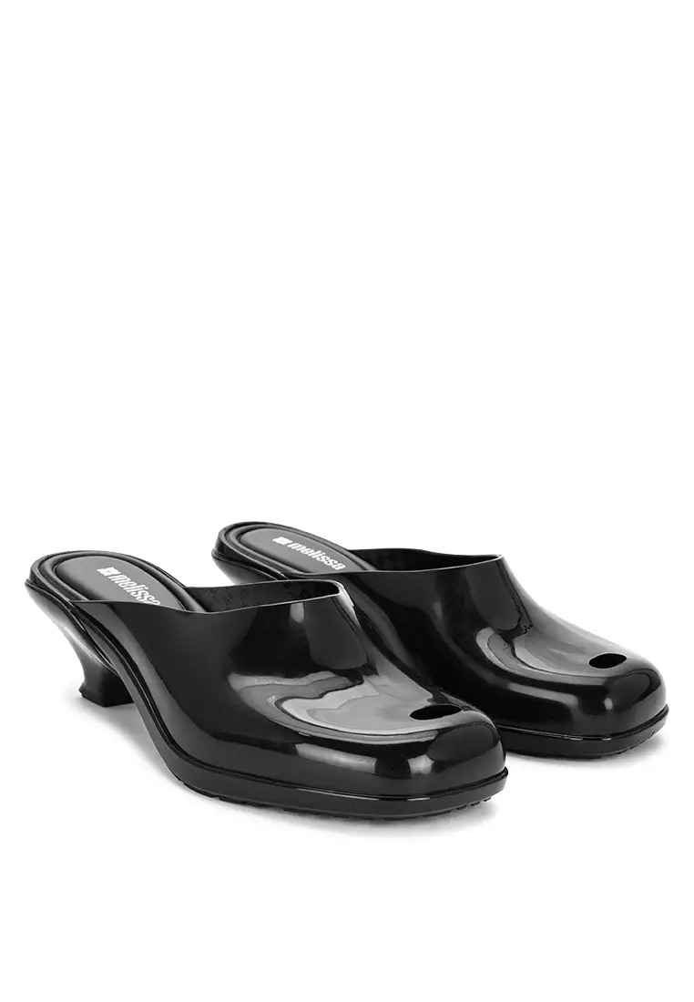 Gaia Heels