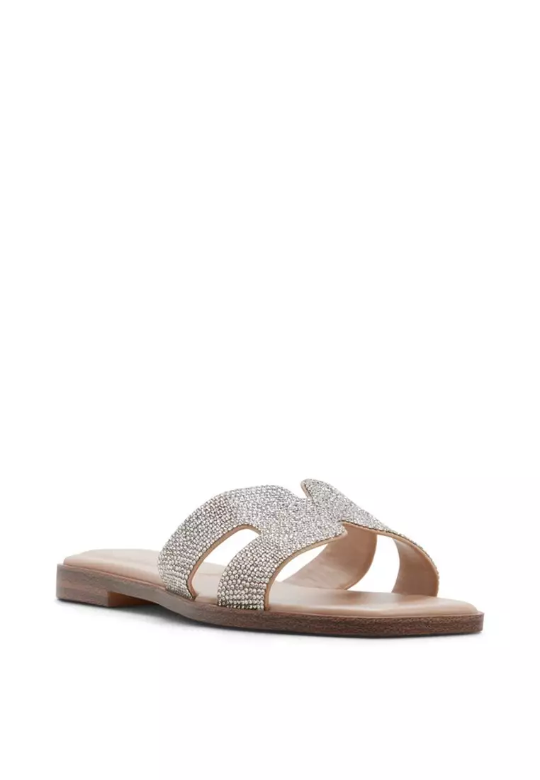 Itsandal Sandals