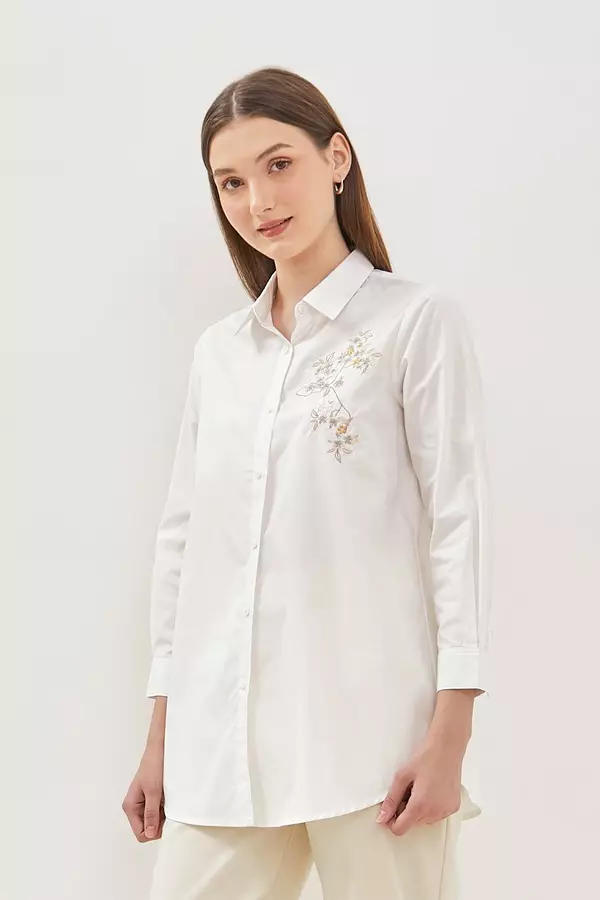 Minimal Estrella Embroidery Tunic - Offwhite