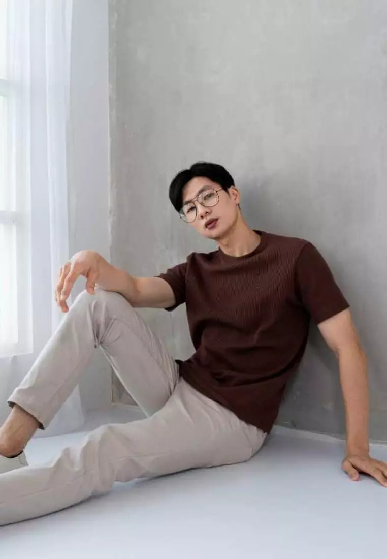 Kale Waffle Brown / Kaos Polos Tekstur Lengan Pendek Pria / Unisex