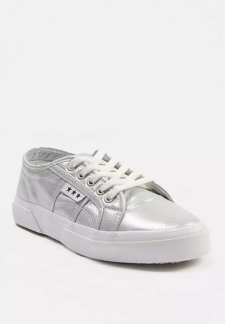 Lace-Up Flat Sole Sneakers