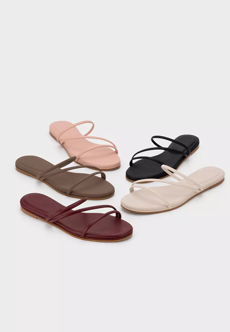 STRAPPY FLAT SLIDES WITH CLOUDFOAM INSOLE