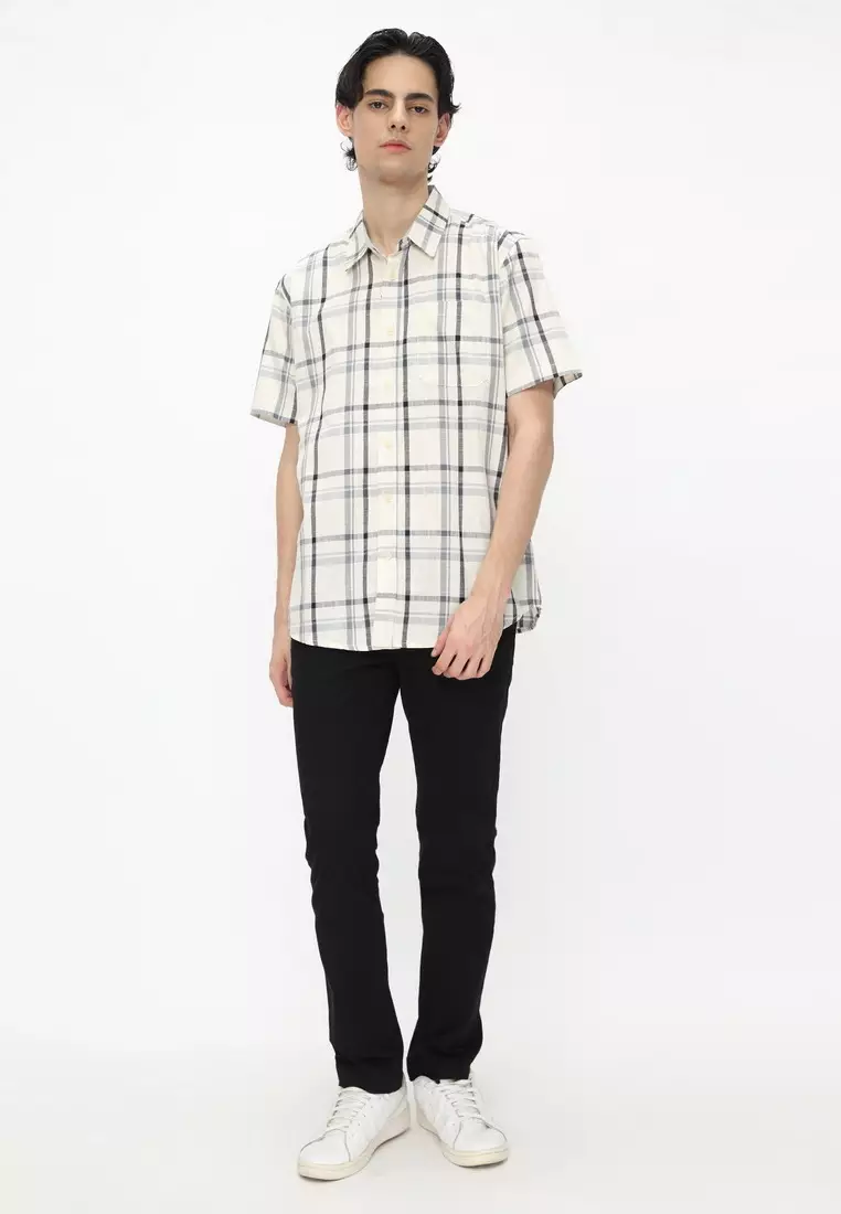 POLICE Kemeja Kotak Cotton Slub Off White Regular Fit Pria