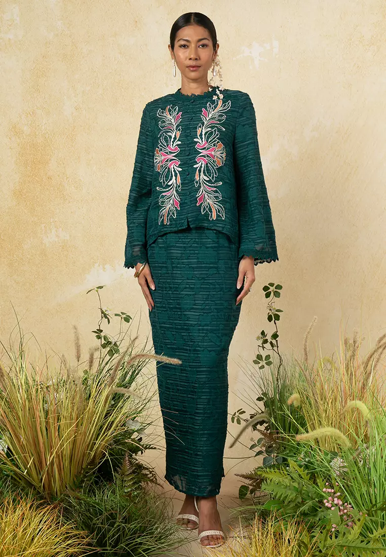 TERATAI KEBAYA SULAM SET