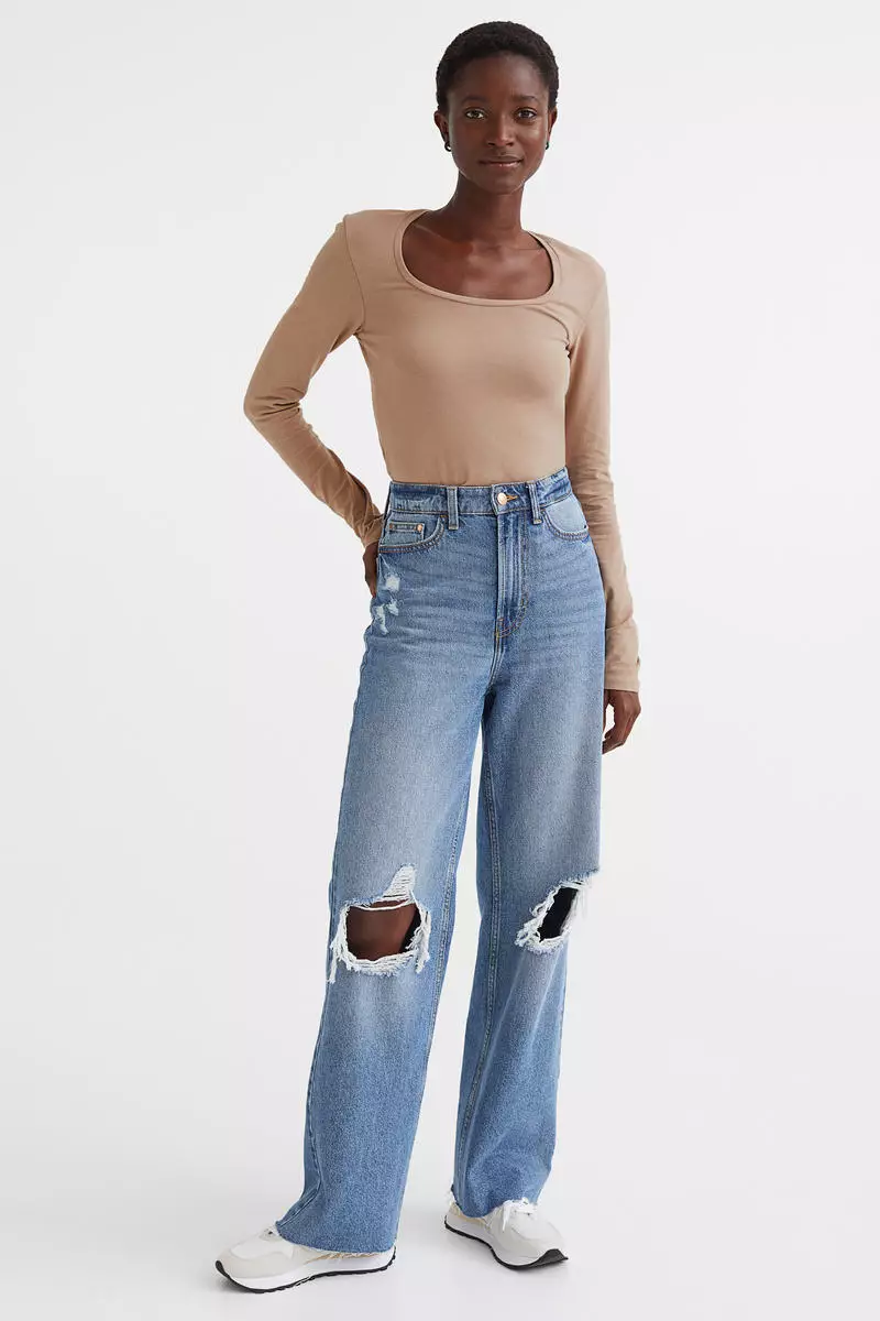 Long-sleeved jersey top