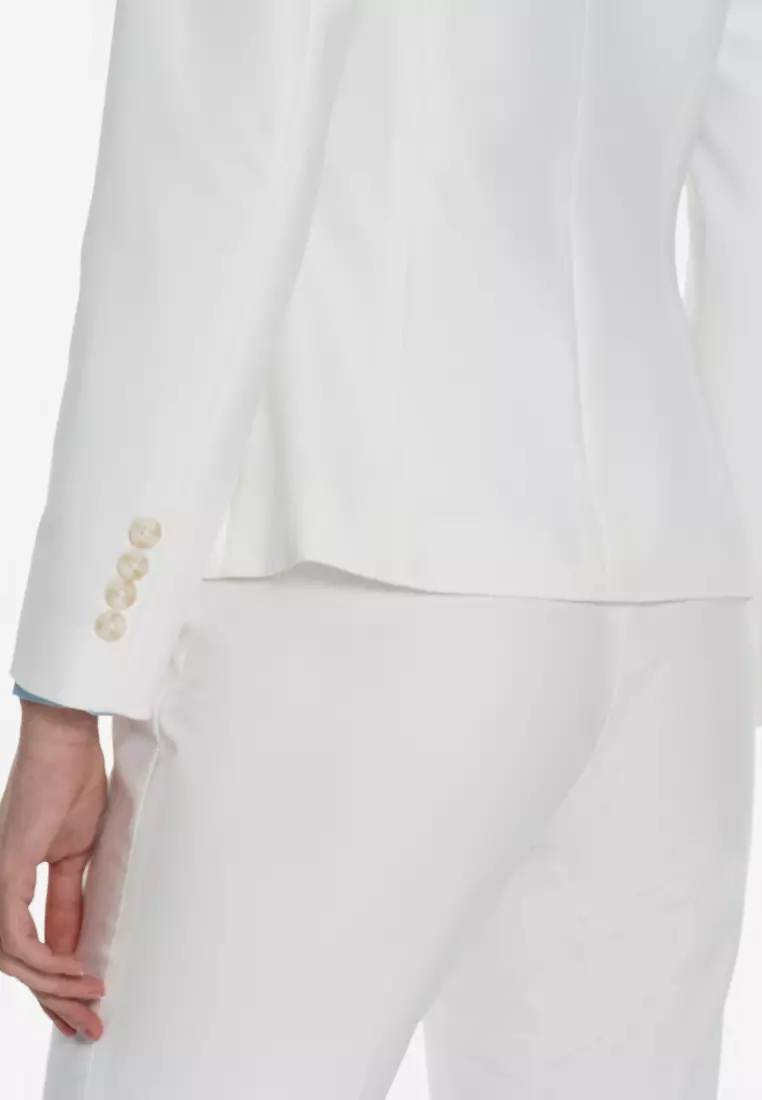 白色修身版西裝外套(可機洗)