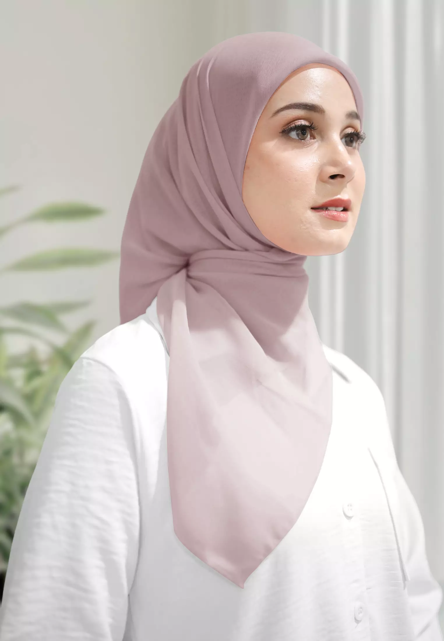 Haura Scarf Paris | Hijab Segiempat | Plain Paris Hijab Polos - Violet Lite