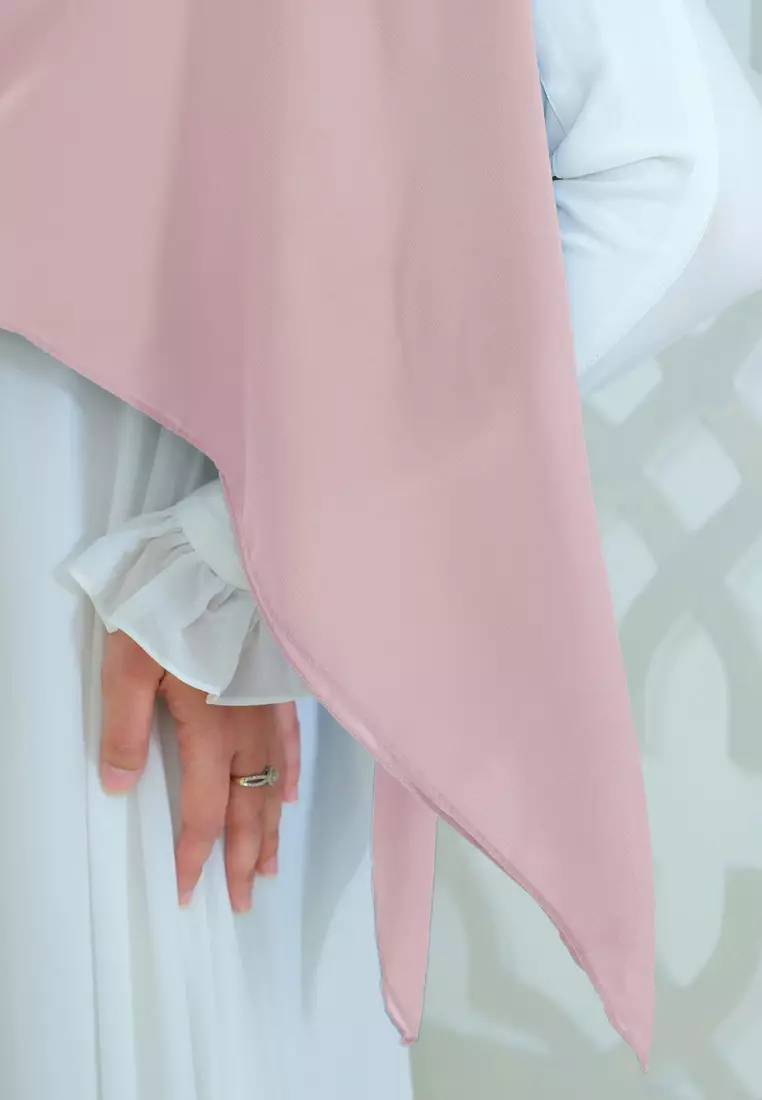 Cotton Bee - Dinara Square Syari | Hijab Segiempat Instan | Hijab Syari - Pink