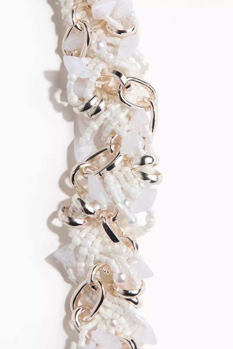 Chunky beaded necklace