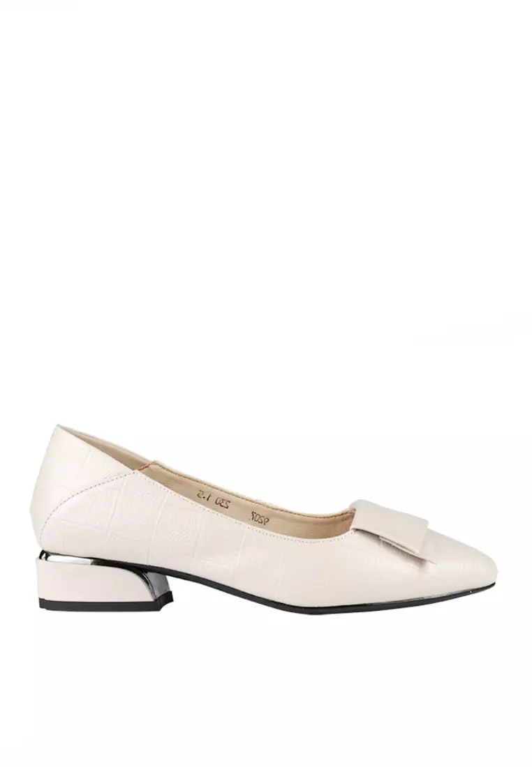 Discount on Twenty Eight Shoes  shoes - SKU: VANSA Crocodile Leather Mid-Heel Shoes VSW-F9207
