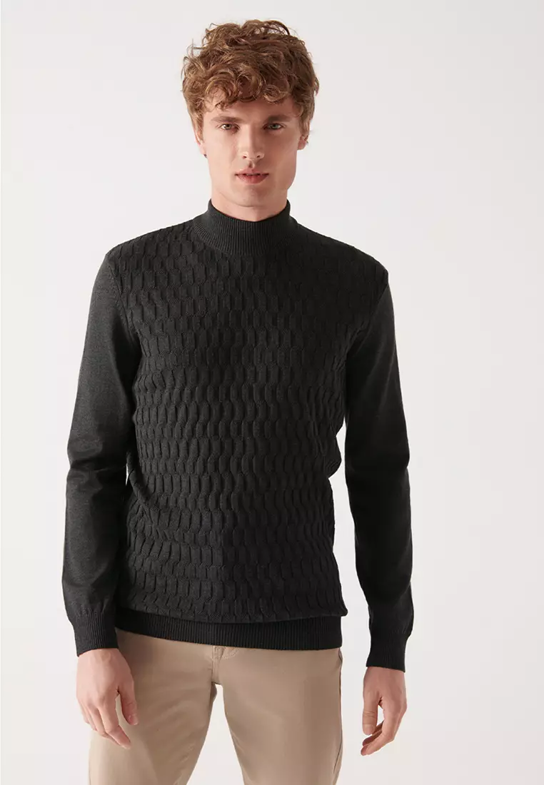 Textured Turtleneck Knitwear Sweater