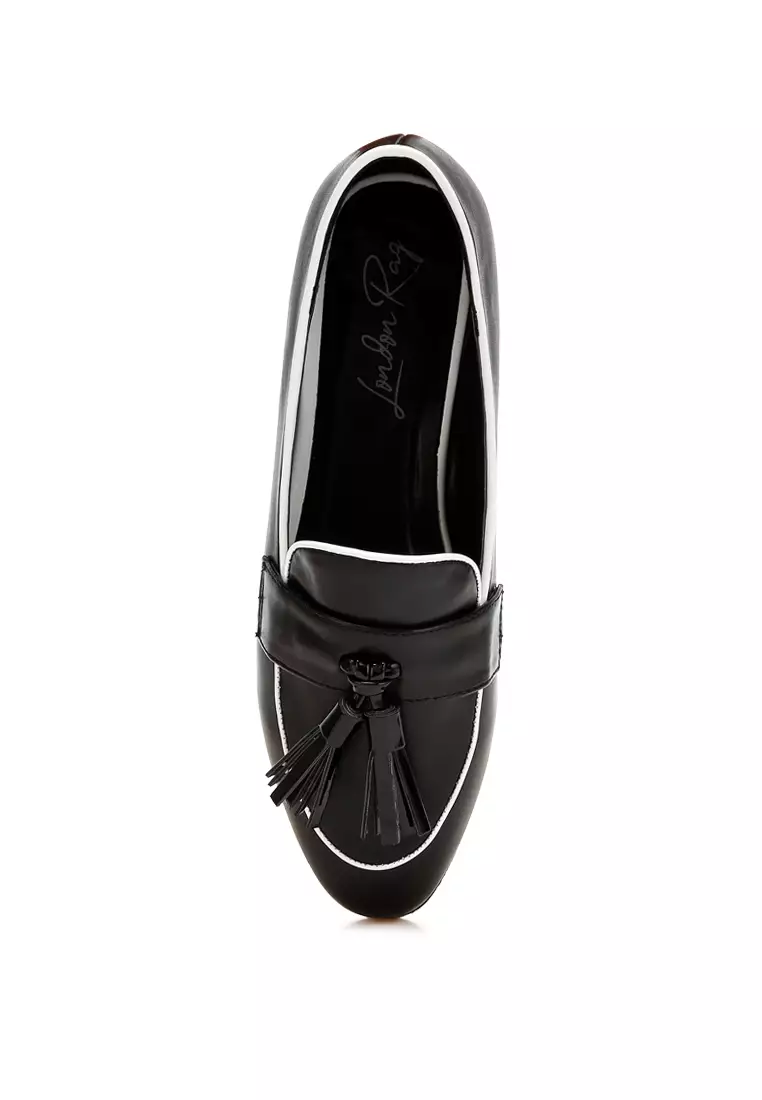 Sepatu Rumbai Warna Ganda dalam Warna Hitam