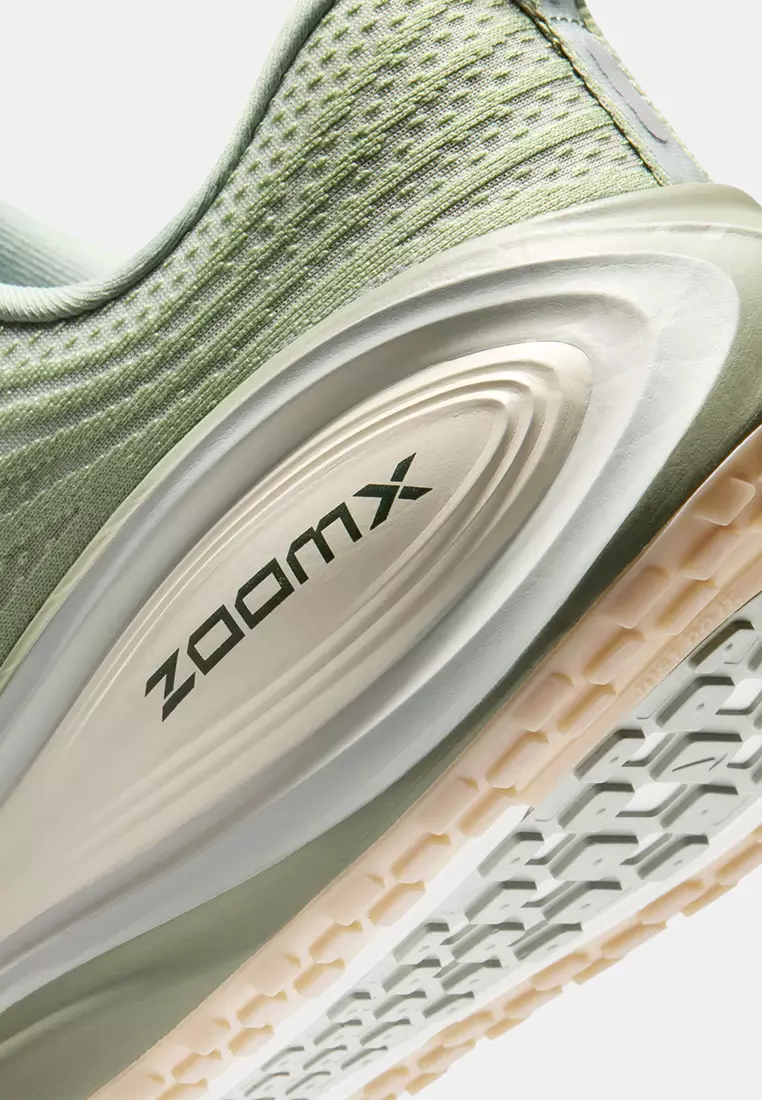 Vomero Plus Road Running Shoes