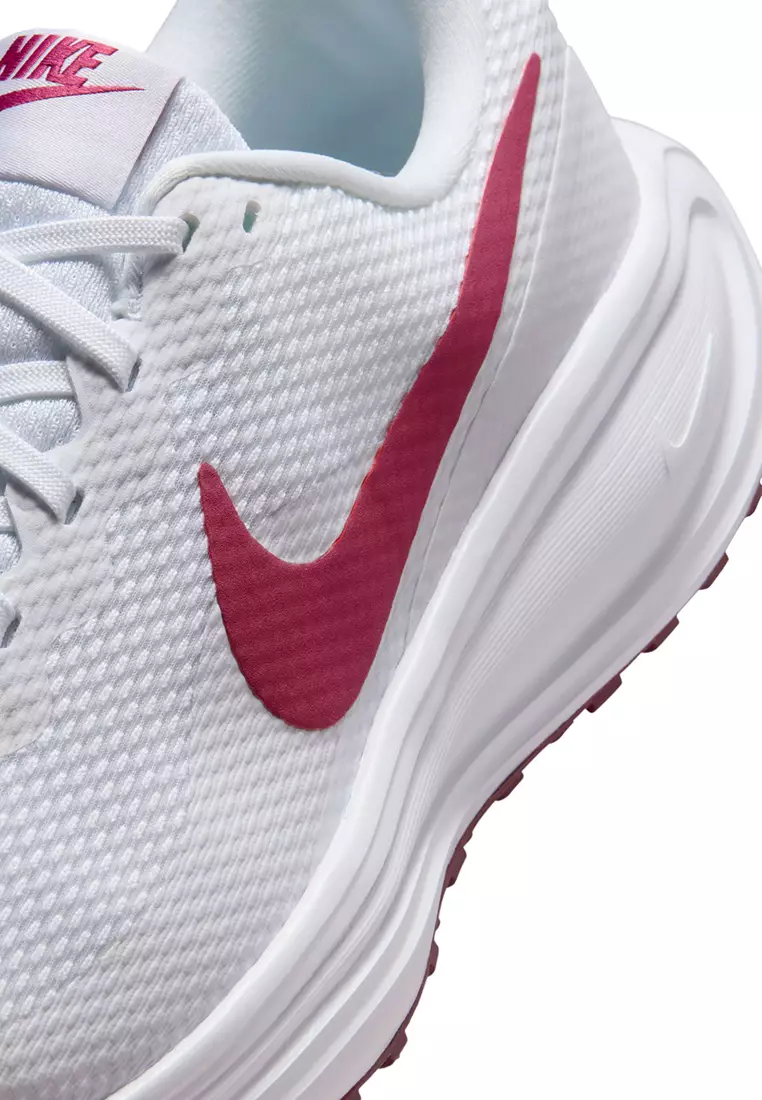 Revolution 8 Shoes (Extra Wide)