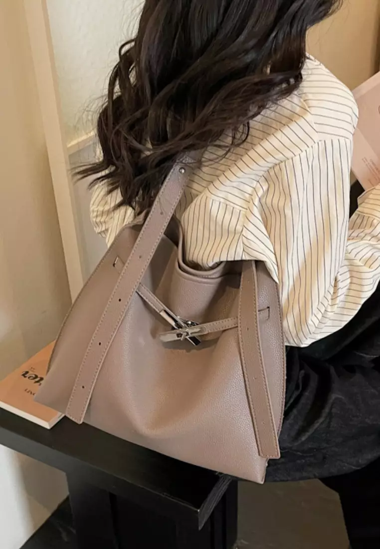 Large Capacity Commute Casual Buckle Design Crossbody Tote Bag CA26042824GY