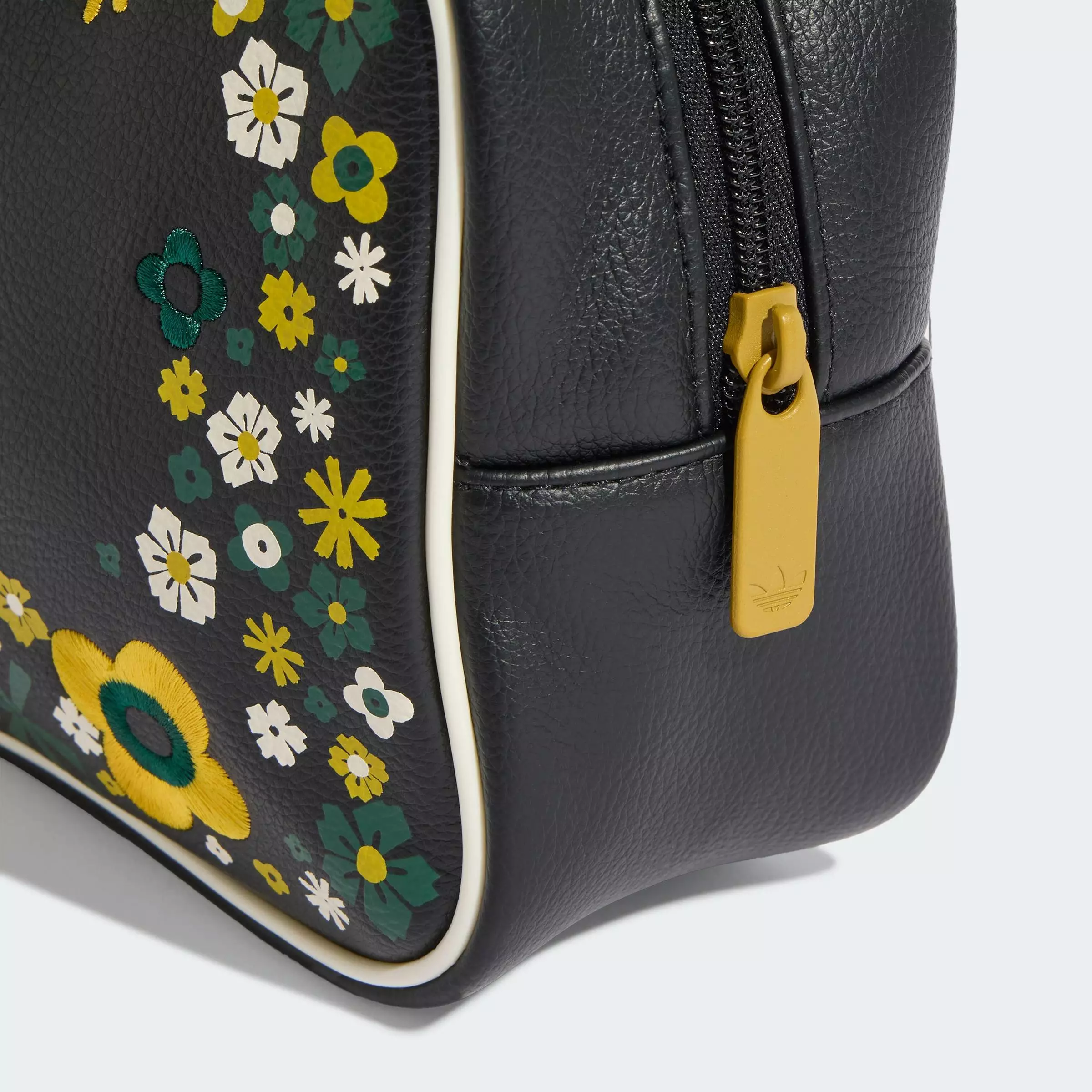 Originals X Liberty Elongated Airliner