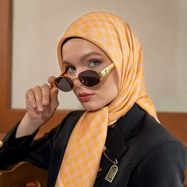 VZ Rufayya Scarf
