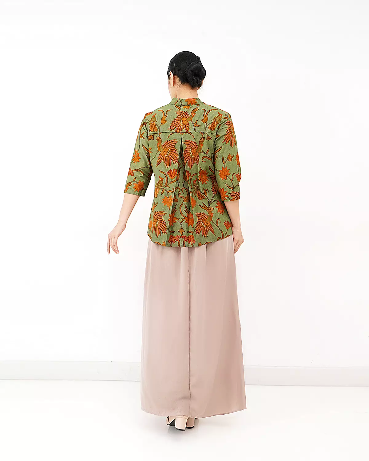 Blouse Lengan Panjang Batik Motif Cendrawasih
