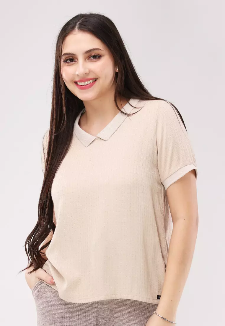 Textured Woven Short Sleeves Blouse
