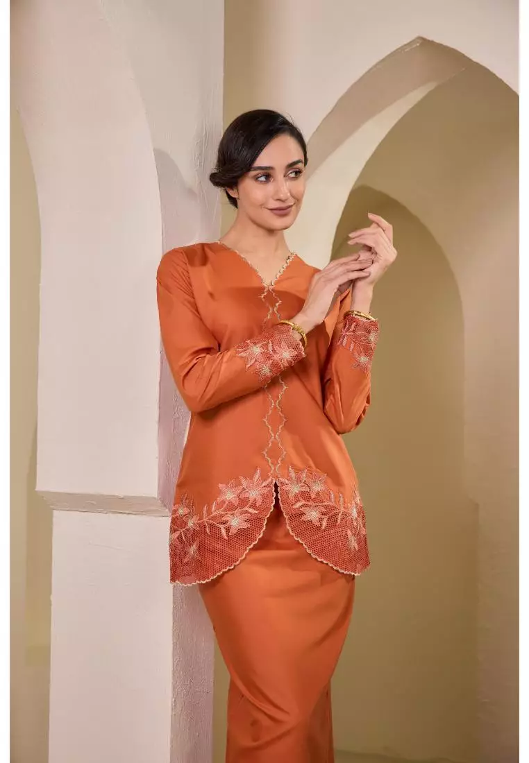 Mini Kurung Sulam Kareena