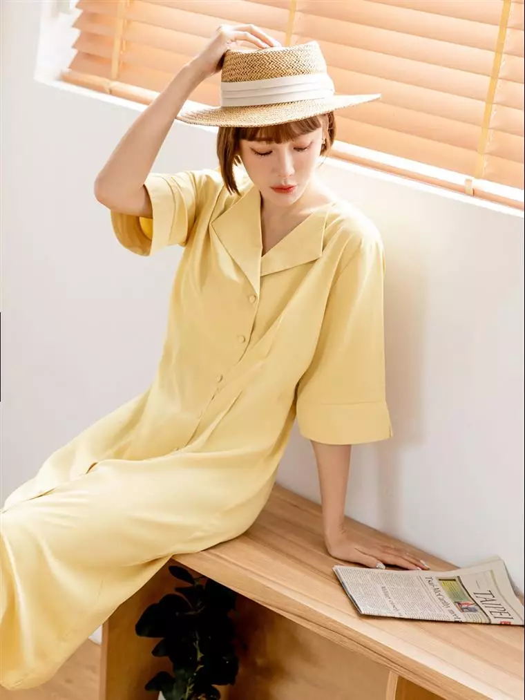 Soft Smooth Solid Color Open Front Buttoned Cardigan Long Dress [DA9739]