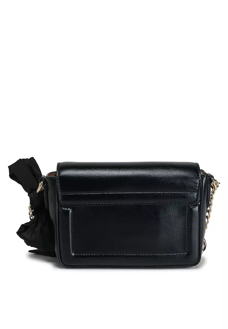 Heart-Closure Crossbody Bag (tr)