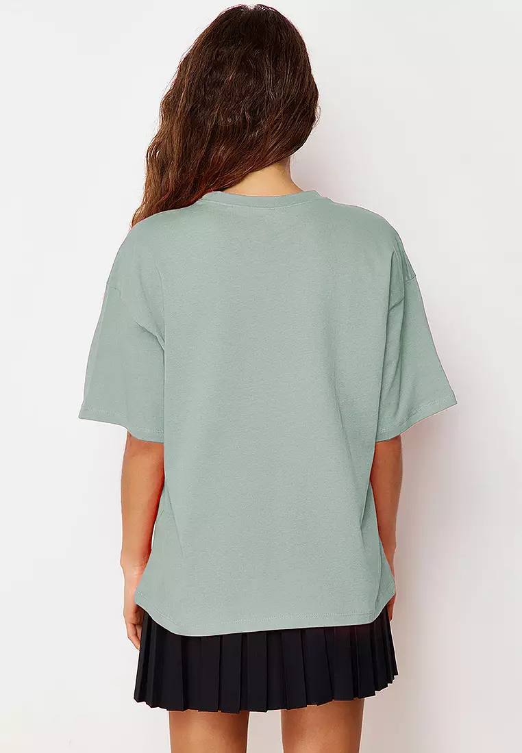 Oversized/Wide Pattern Crew Neck T-Shirt