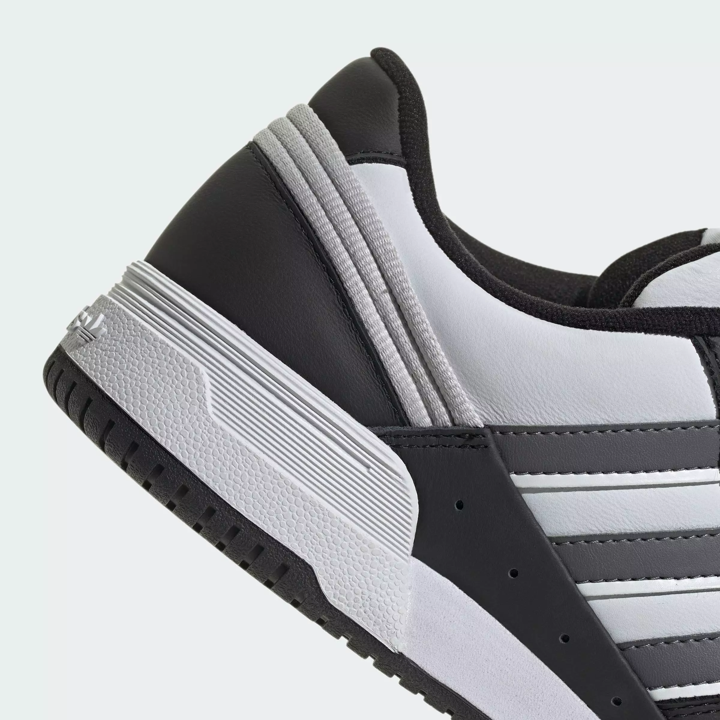adidas gazelle silver green womens adidas Courtblock Women's Shoes