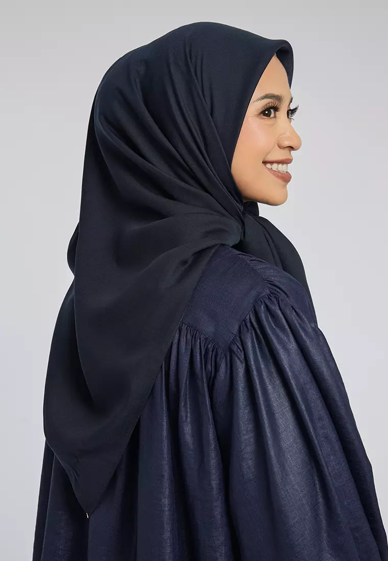 Kami Light Voile Scarf Plain Navy