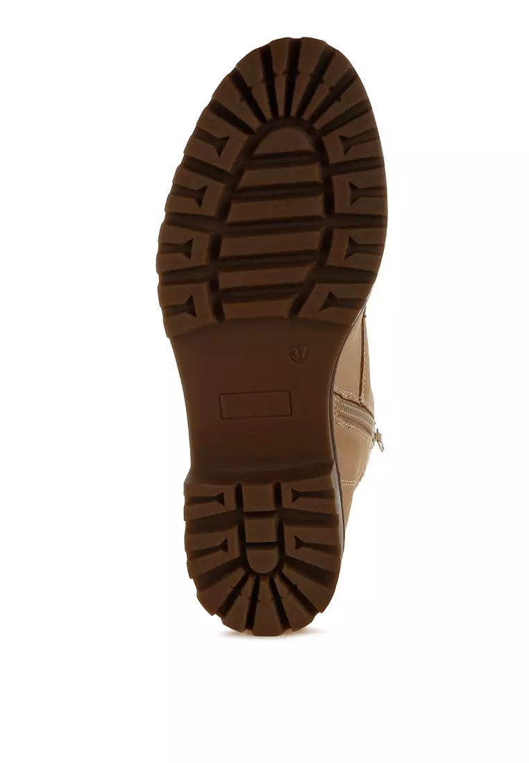 Knitted Collar Zip-Up Hiker Boots in Beige