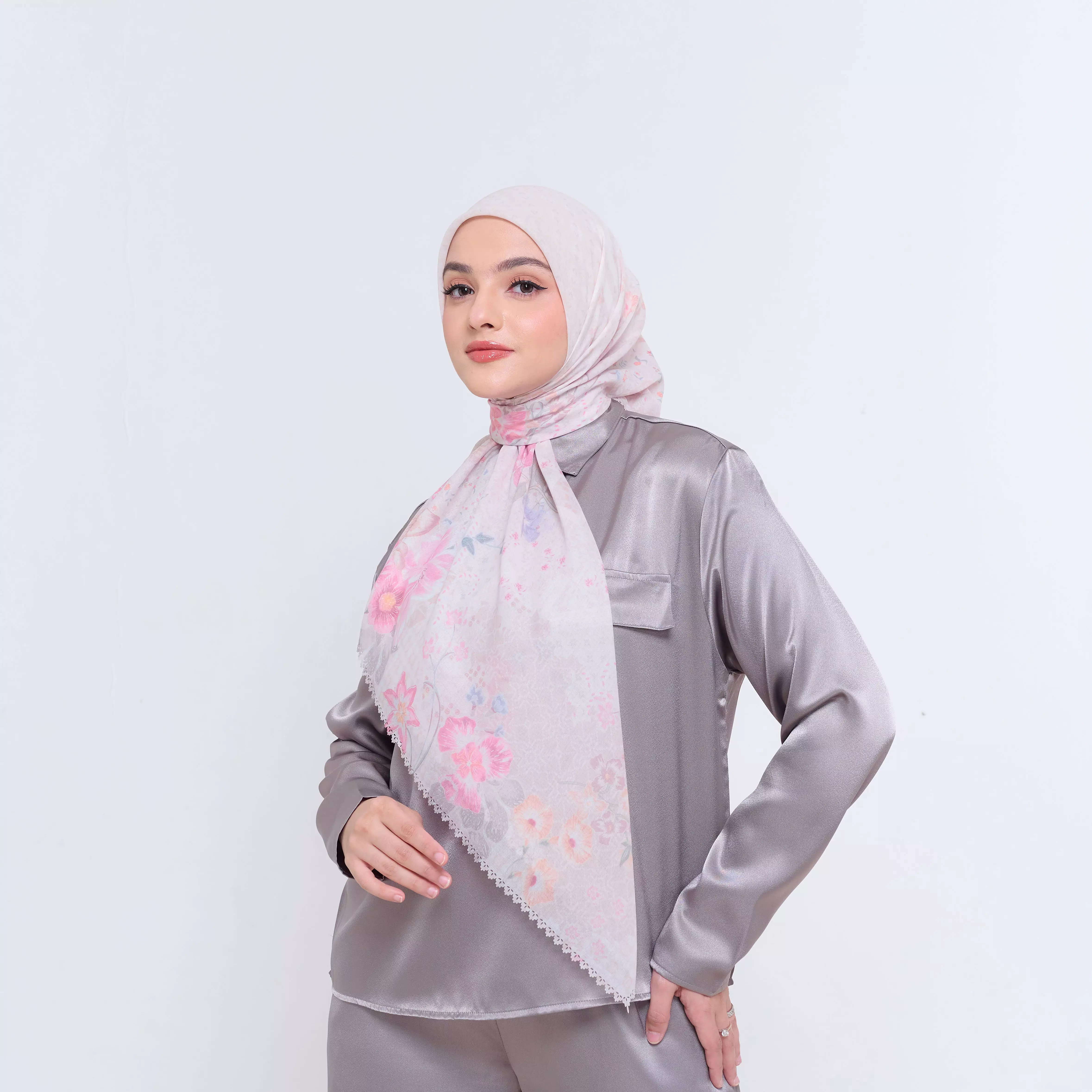 MFMW House Of Petals Scarf - Kerudung Segi Empat Premium Motif Bunga - Muted Beige