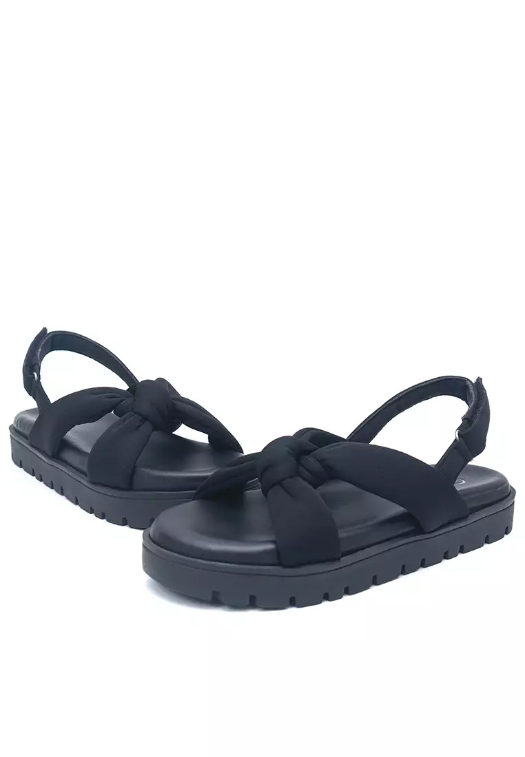 Karin Flat Sandal with Slingback in Black