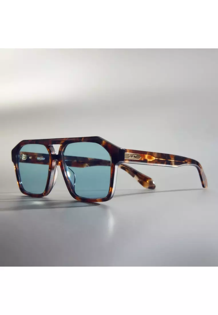 QUAY Soundcheck Sunglasses - Amber Tort/Aqua