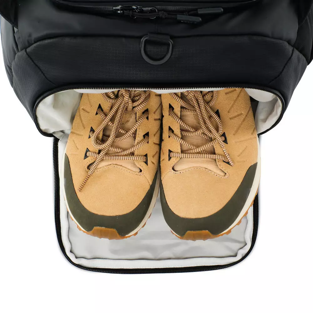 Eiger Act Built For Last Duffle Bags