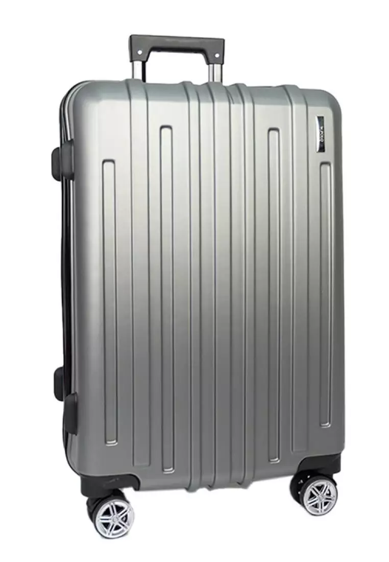 Polo luggage 2025 hard case