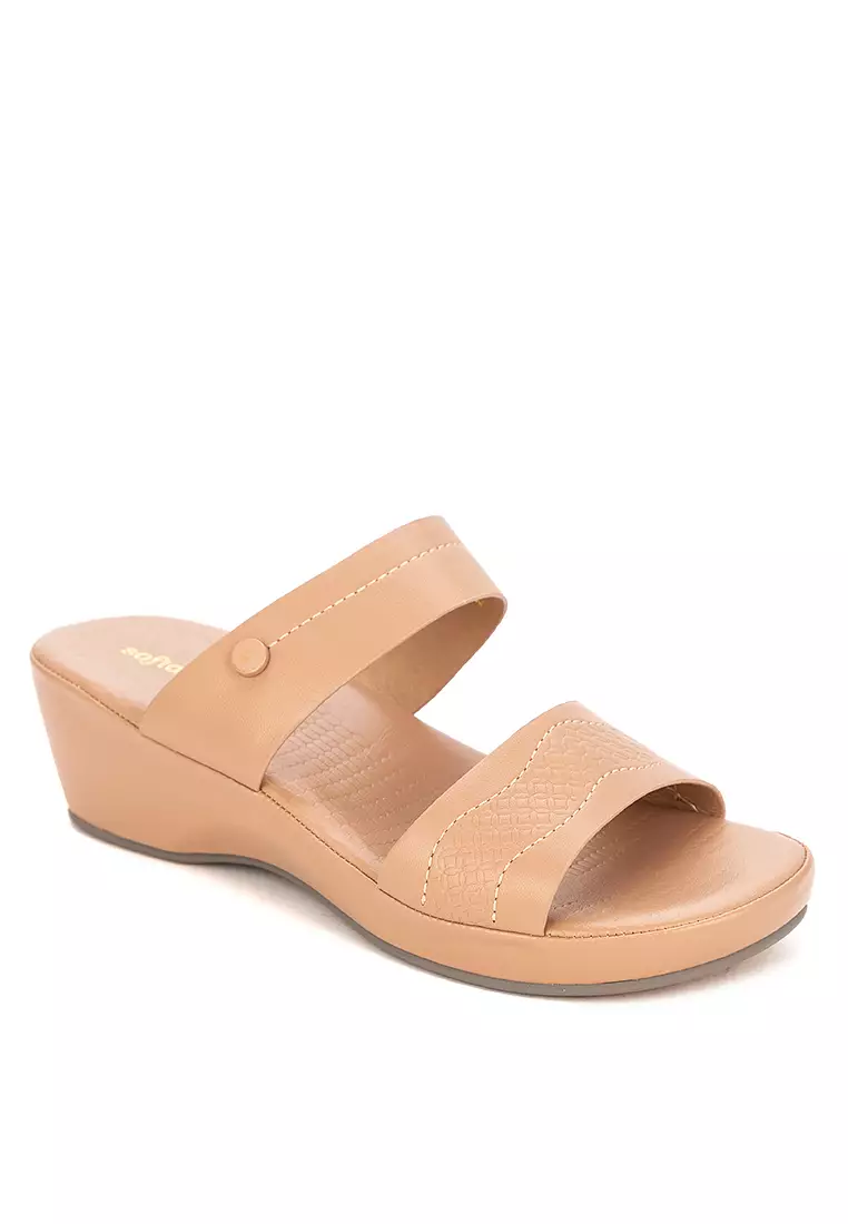 Discount on Unlisted  shoes - SKU: Mica Wedge Slides