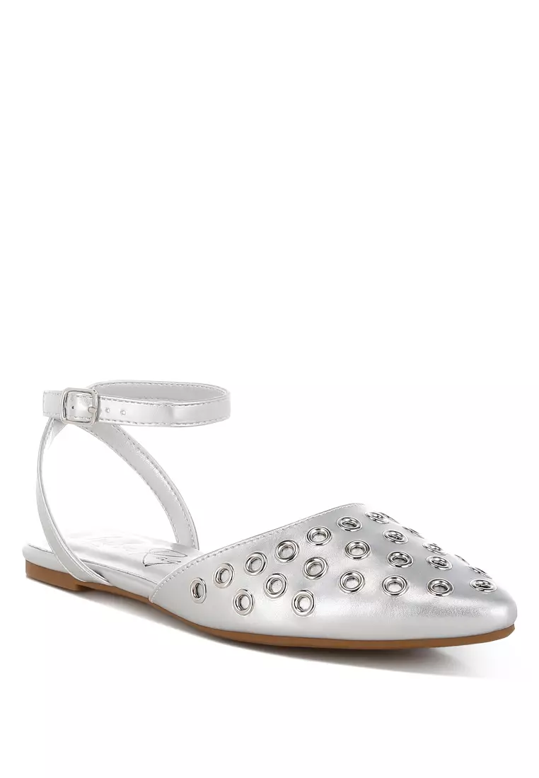Metallic Eyelet Detail Flat Sandals In Silver
